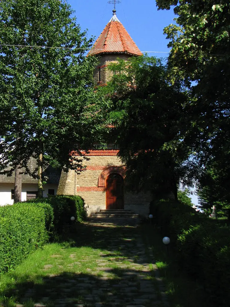 Biserica familiei Eminovici