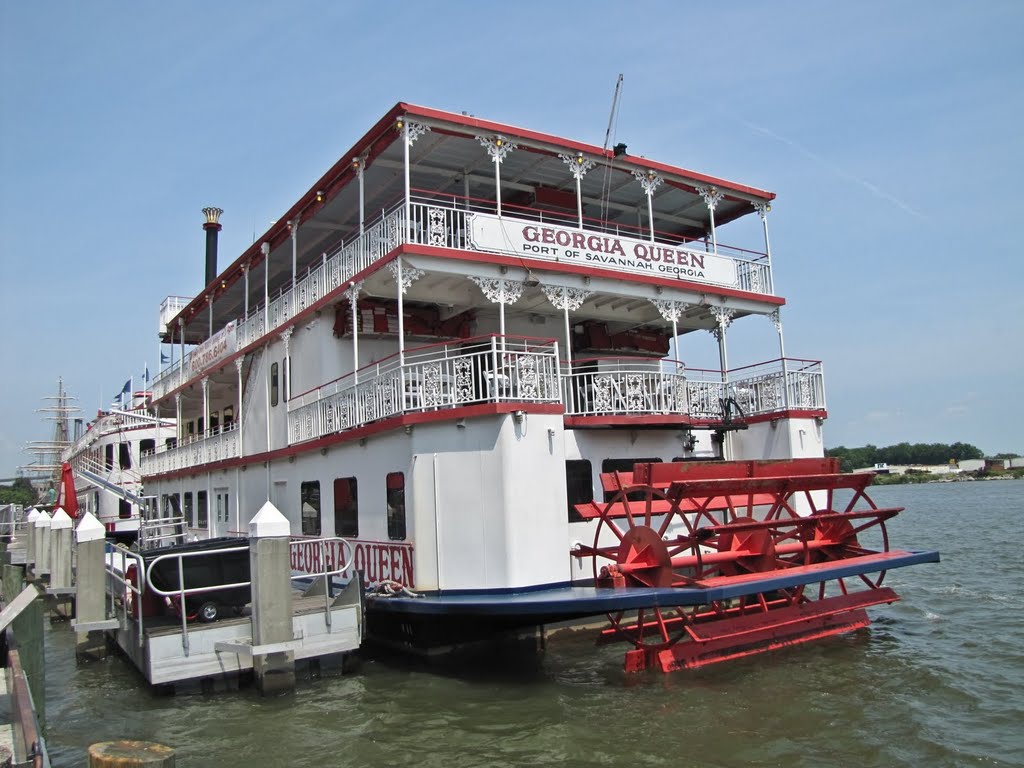 Georgia Queen River Boat Savannah Ga Mapio Net