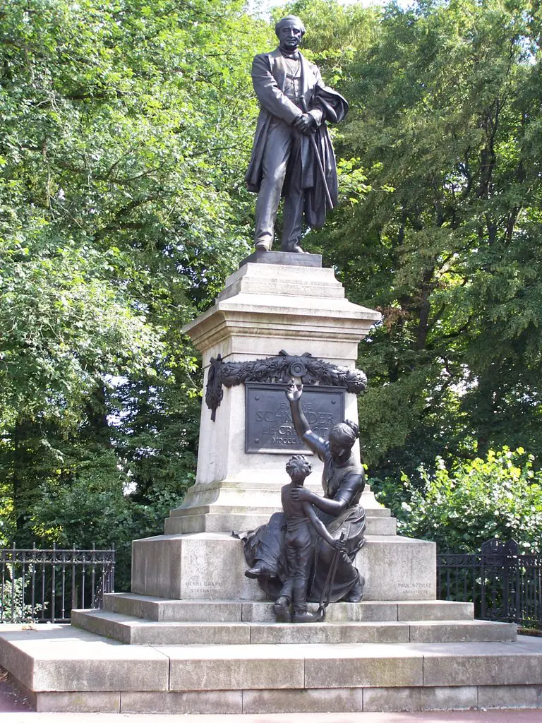 Statue d'Eugène Schneider # Le Creusot