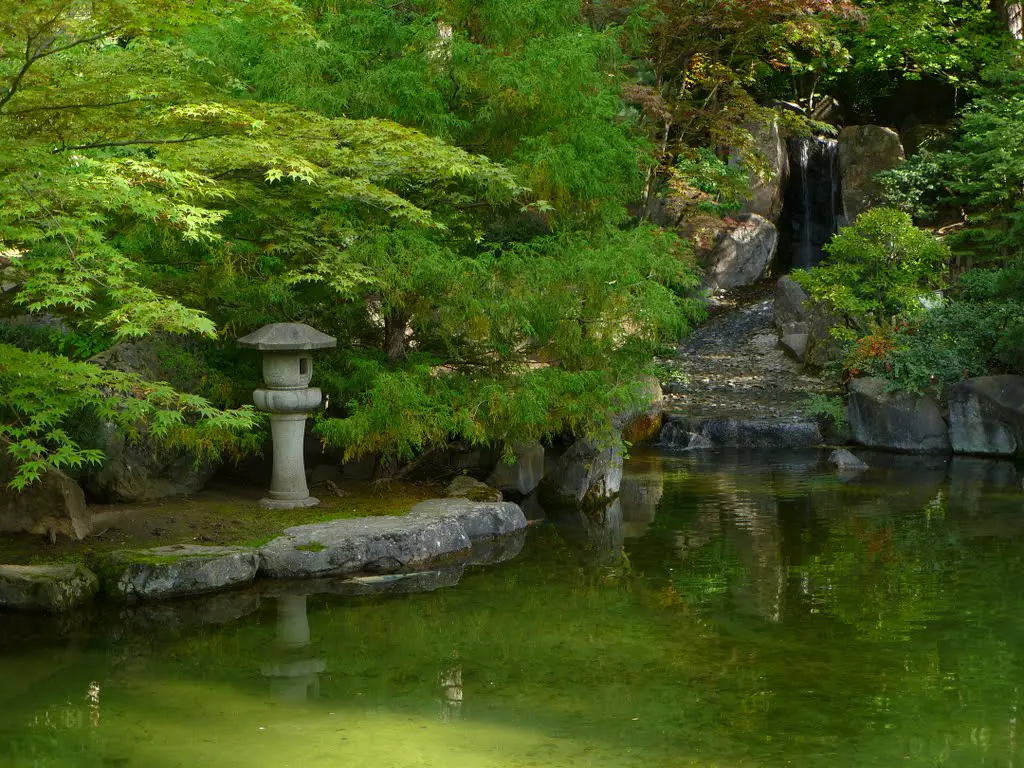 Water Fall At Japanese Garden Manito Park Spokane Mapio Net