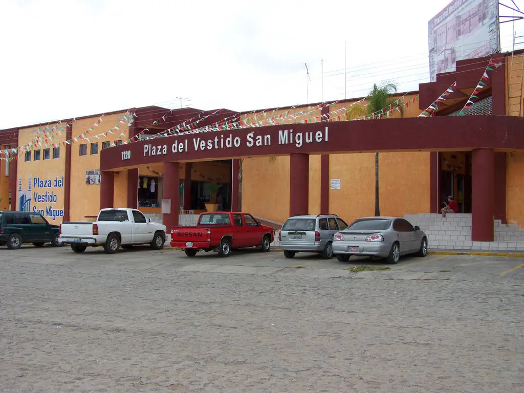 Plaza Del Vestido San Miguel 