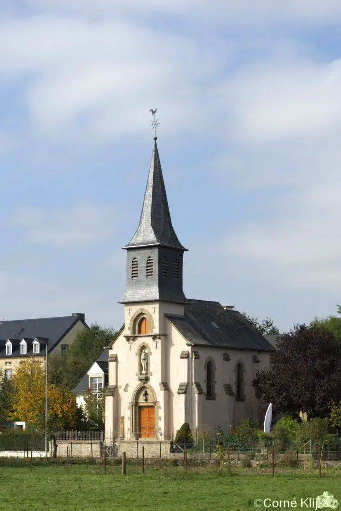 Het kerkje van Hagelsdorf (Lux)