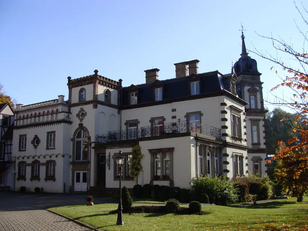 Chateau de l'Ill à Ostawald