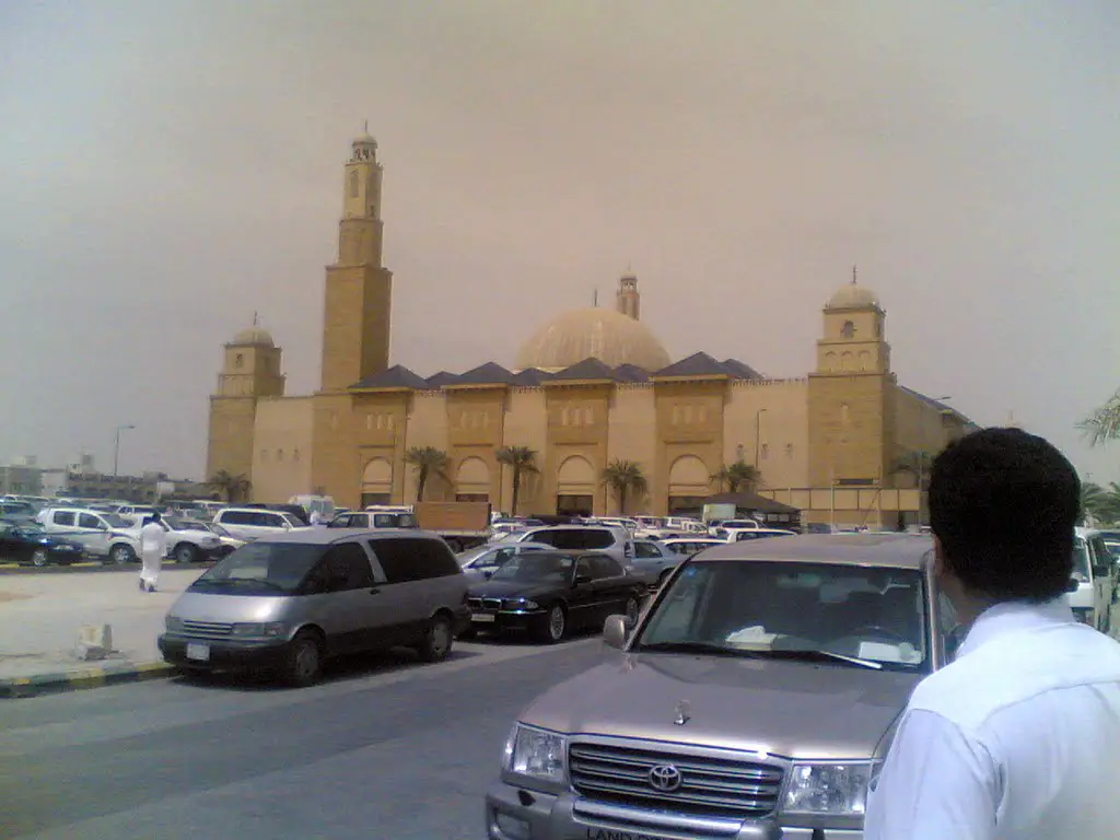 الراجحي مخرج 15 مسجد اللواء سليمان