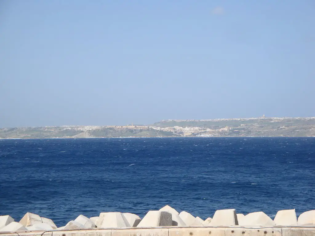 Malta vista dal Cirkewwa Ferry Terminal