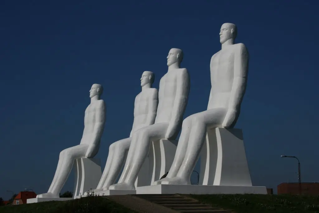 4 hvide mænd i Esbjerg | Mapio.net