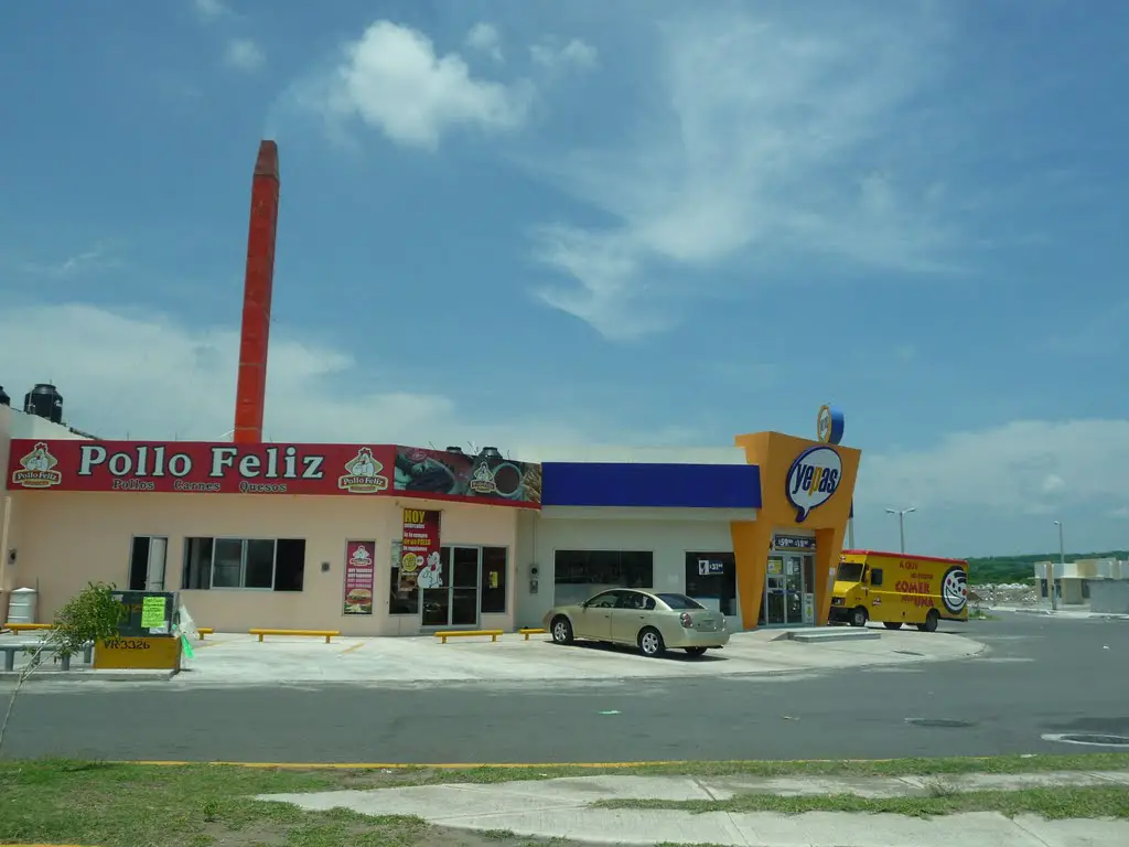 Homex Comercios y Servicios en Fraccionamiento, Colinas de Santa Fe Veracruz  