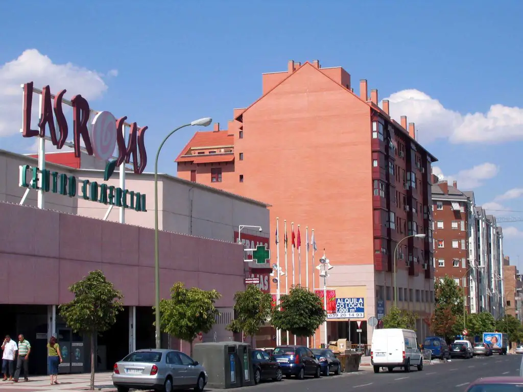 Felicidades De Dios Proporcional Centro Comercial Las Rosas, Madrid, España. | Mapio.net