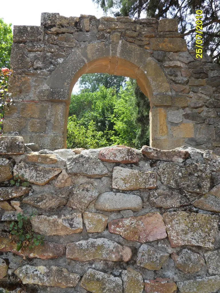 Ruines du château de Ternand