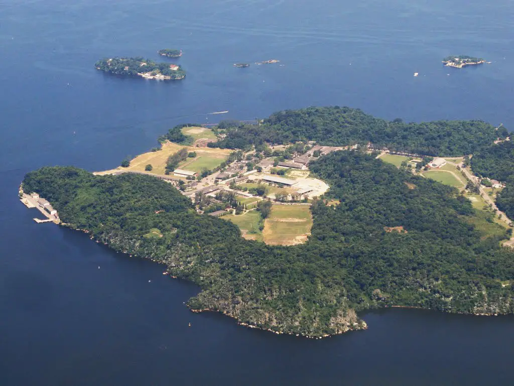 Ilha do Governador e ilhas menores nos arredores - Rio de Janeiro, RJ,  Brasil. | Mapio.net