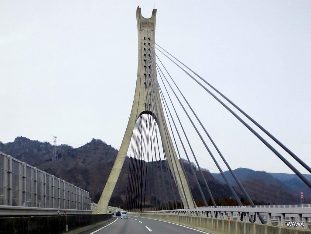 Usui Bridge Of Joshin Etsu Expressway 上信越自動車道碓氷橋の主塔 斜張橋 Mapio Net
