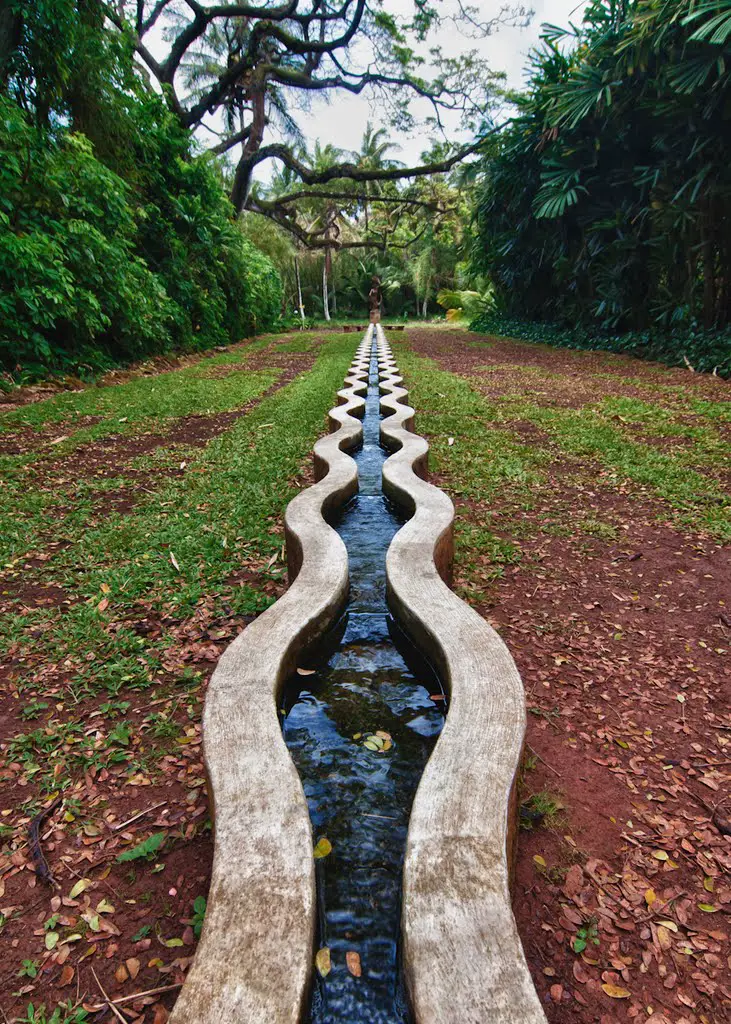 Mermaid Fountain Allerton Garden Kauai Mapio Net