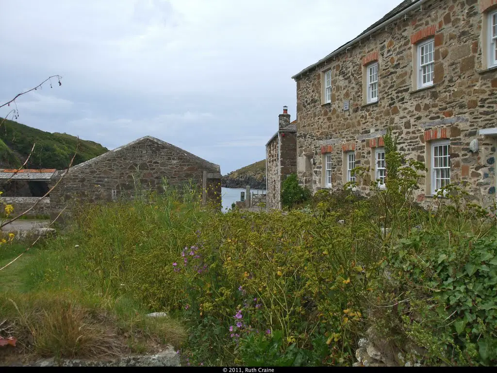 National Trust Cottages At Port Quin Cornwall Mapio Net