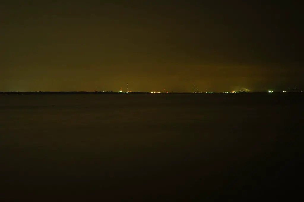 夜の富山湾