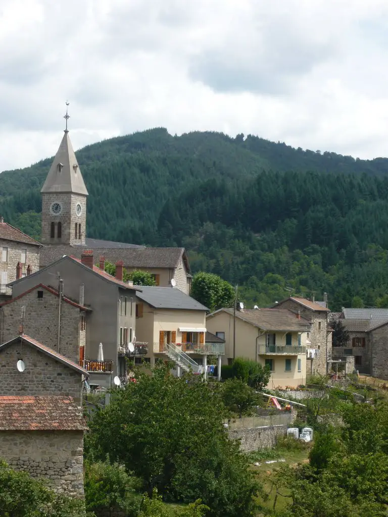 Le village de Saint-Julien-Boutières (Ardèche)