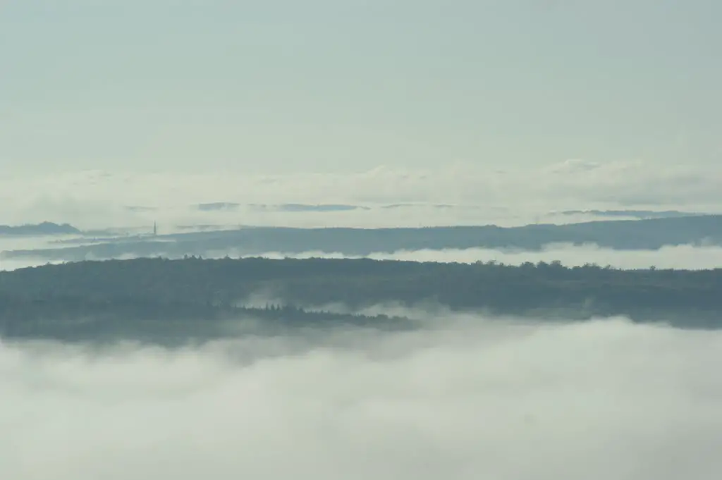 Isles in the Fog - Nebellandschaft vom Schaumberg aus gesehen