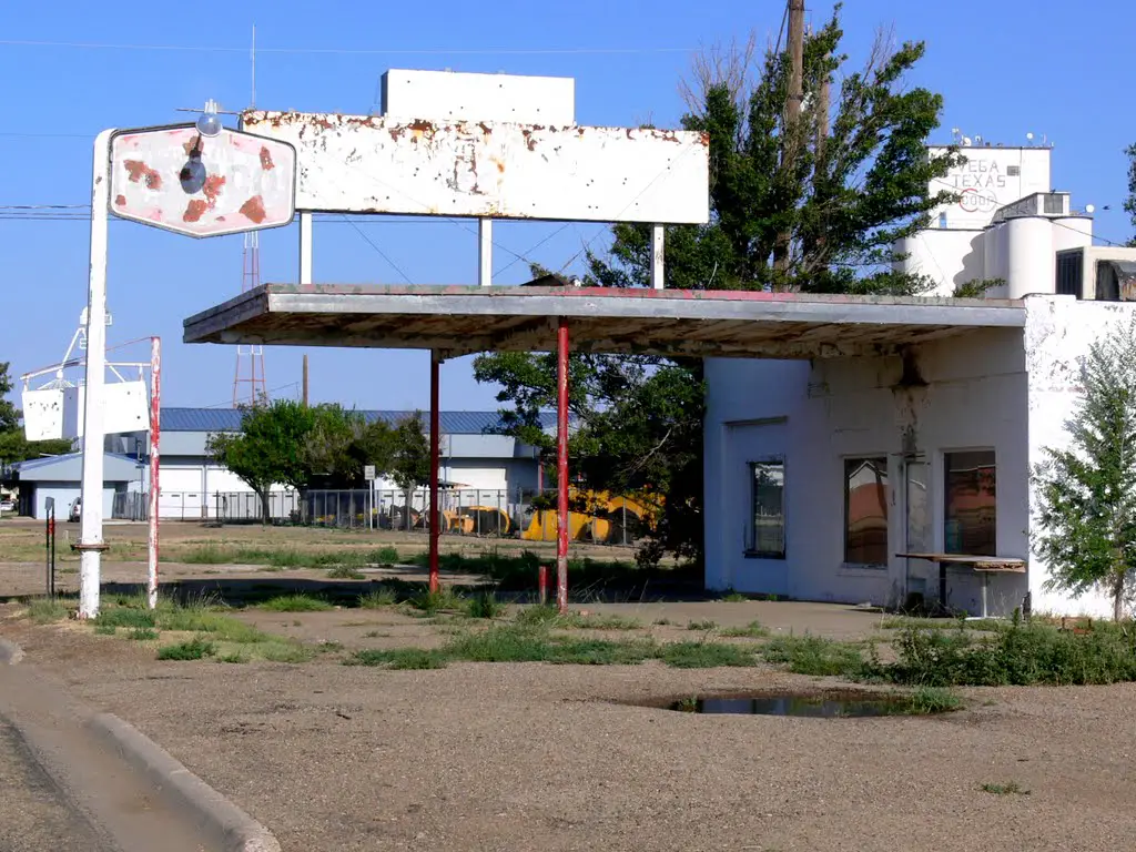 Old Texaco in Vega, Texas