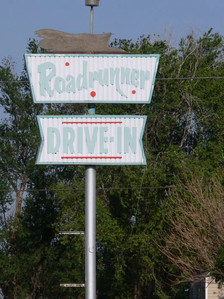 Roadrunner Drive-In, Vega, Texas
