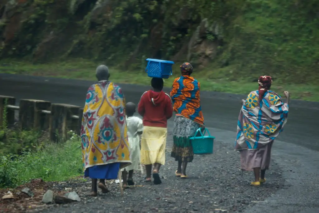 Walking on the road again - Rwanda