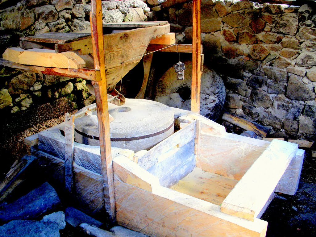 Eski su değirmeni / The old water mill | Mapio.net
