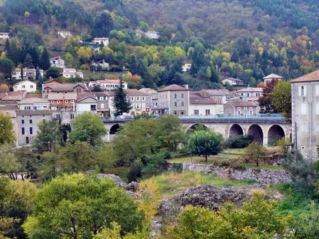 St Sauveur de Montagut (Ardèche).