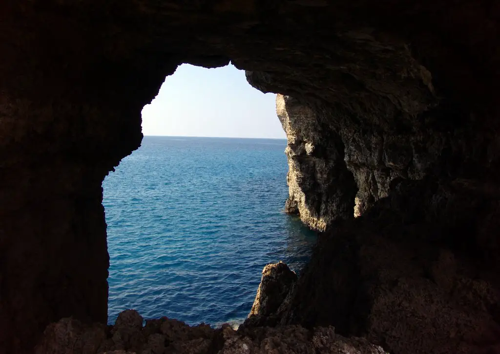 View through the grotte on Comino island
