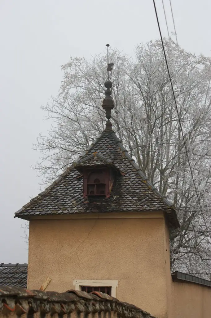 Pigeonnier au hameau Château-Thivin commune d'Odenas