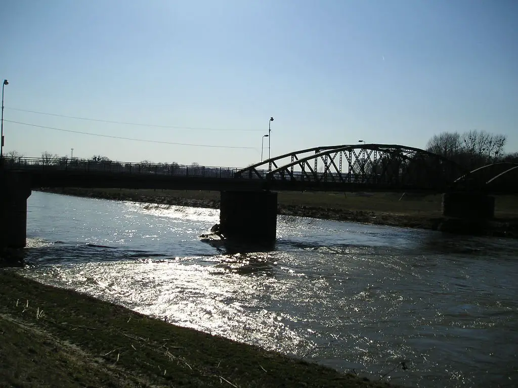 Hraniční most přes Odru