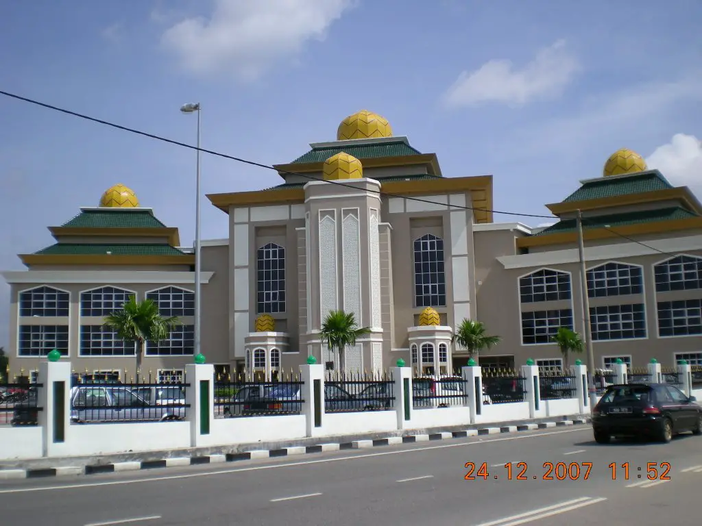 Melaka azim masjid al Some of
