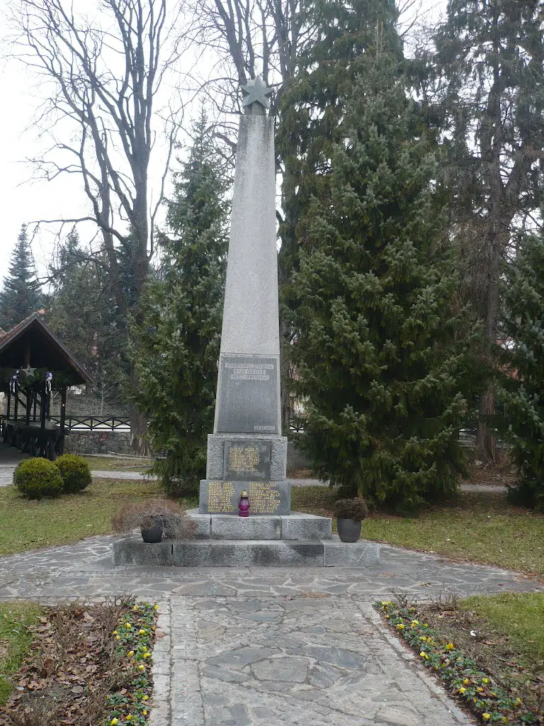 WWII Monument / Oplotnica / Slovenia