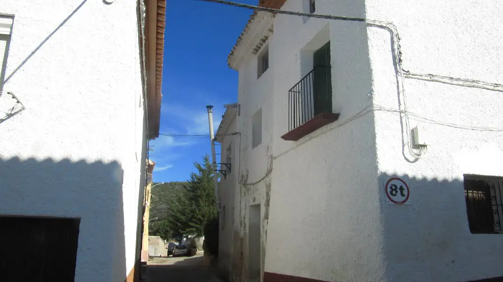 La Vilueña, calle San Antón.