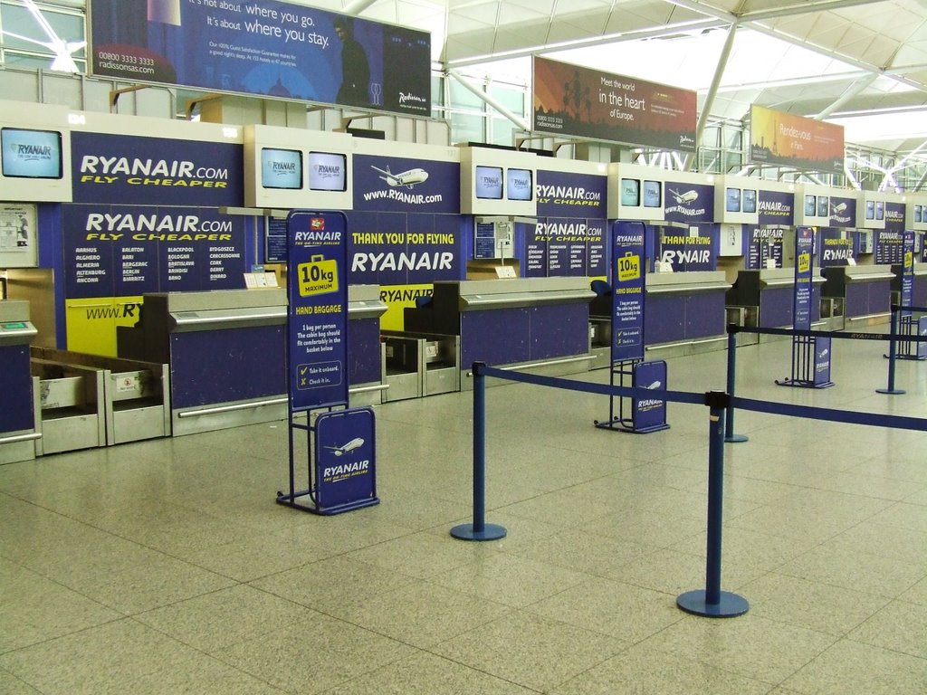 Ryanair Check In Desks One Of The Many Mapio Net