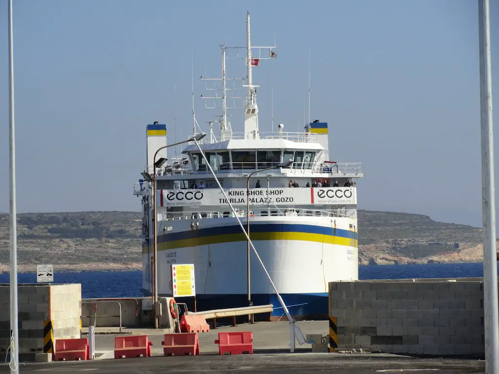 Maltafähre nach Gozo an Malta-Ablegestelle