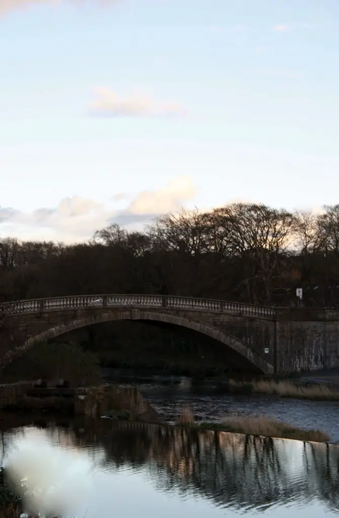 Lucan Bridge over the Liffey.
