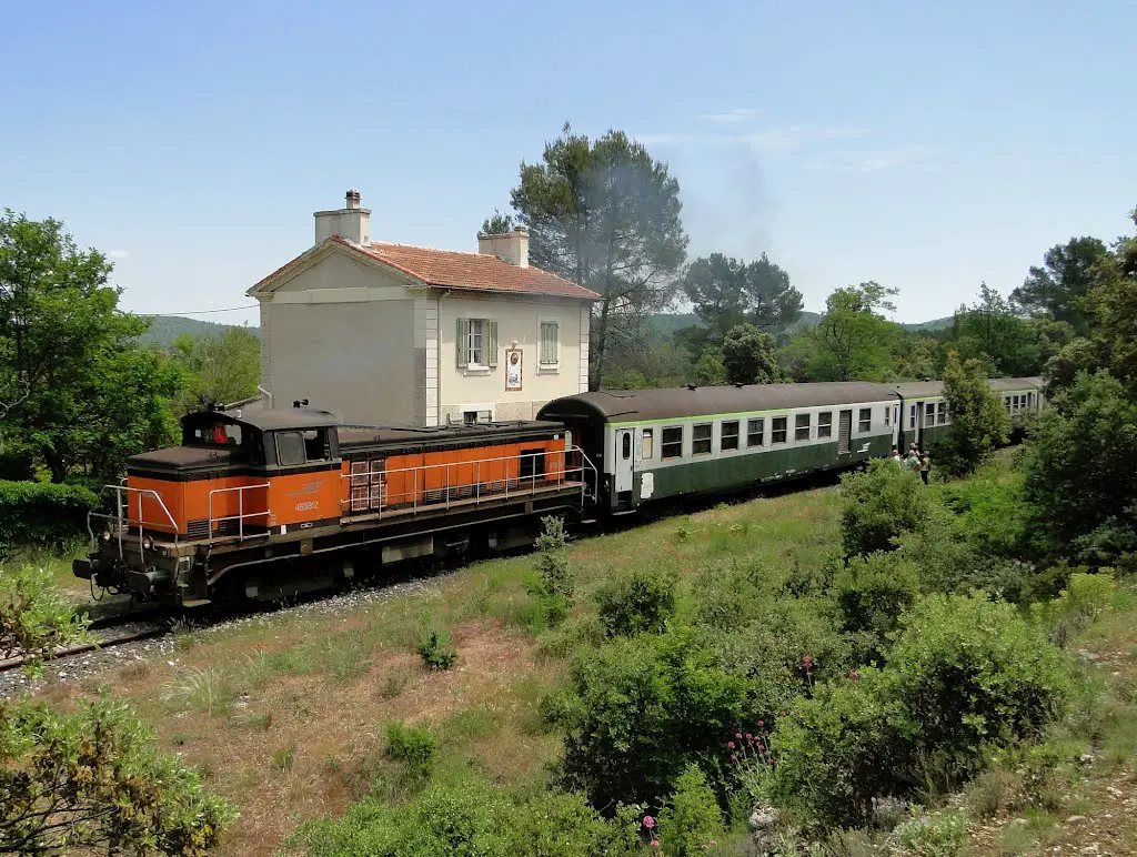 Passenger train at Camps-la-Source station