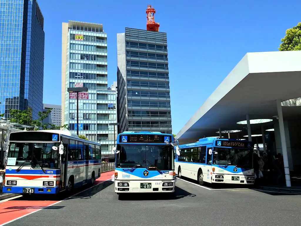 Kawasaki Station Bus Terminal 川崎駅東口バスターミナル 空島 Mapio Net