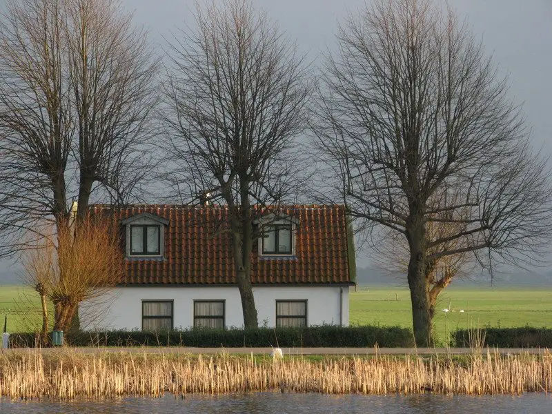 Huis langs de Amstel