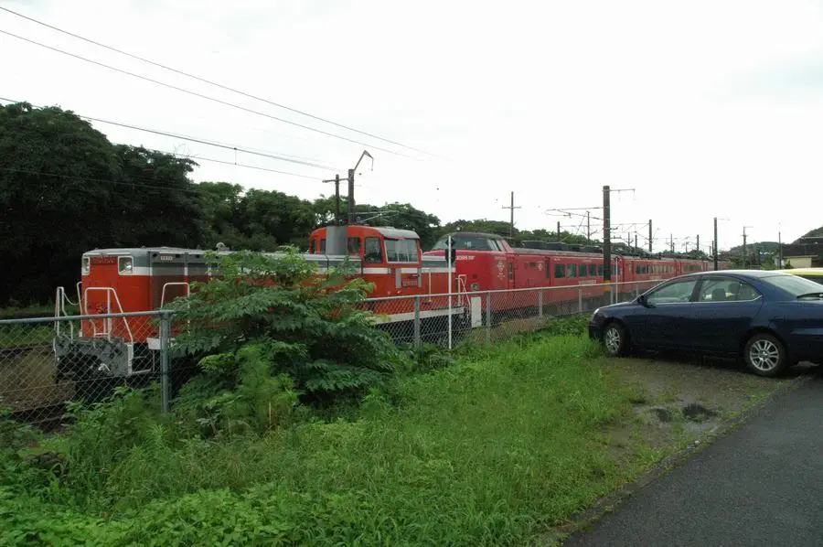 日豊本線の廃車回送列車