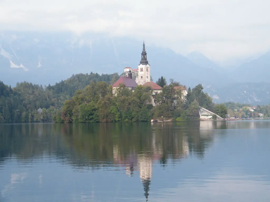 Bled Eslovenia Lago Bled La Isla Y Su Iglesia Mapio Net
