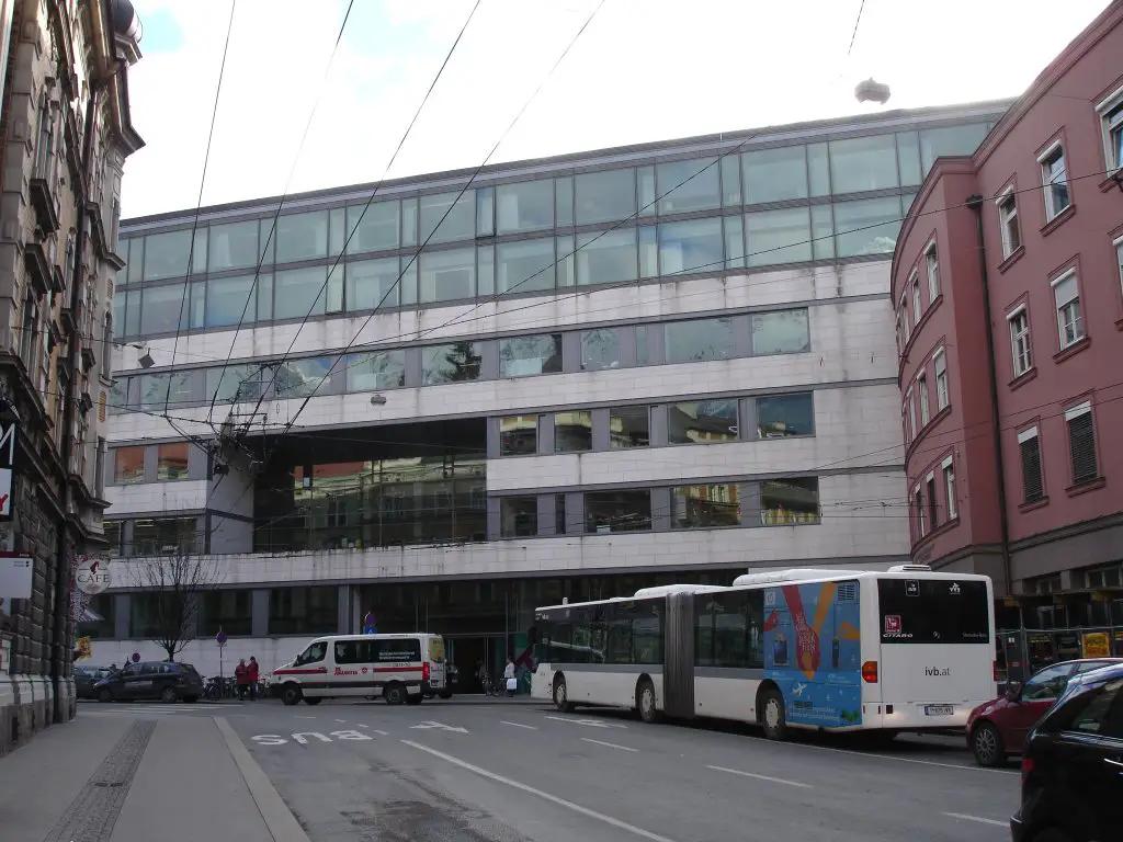 Eingang Uniklinik, Anichstraße