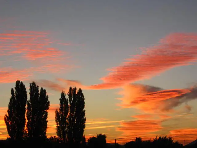 Orange and reds clouds in Tricastin