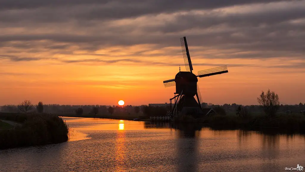 Sunrise at Kinderdijk