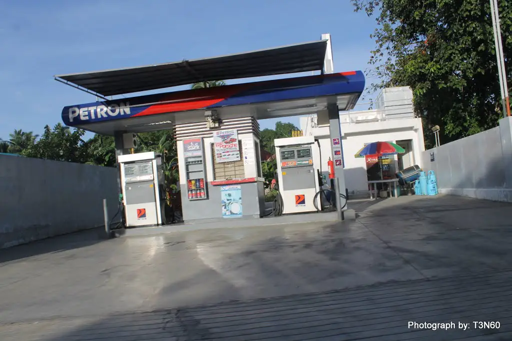 Petron station near me
