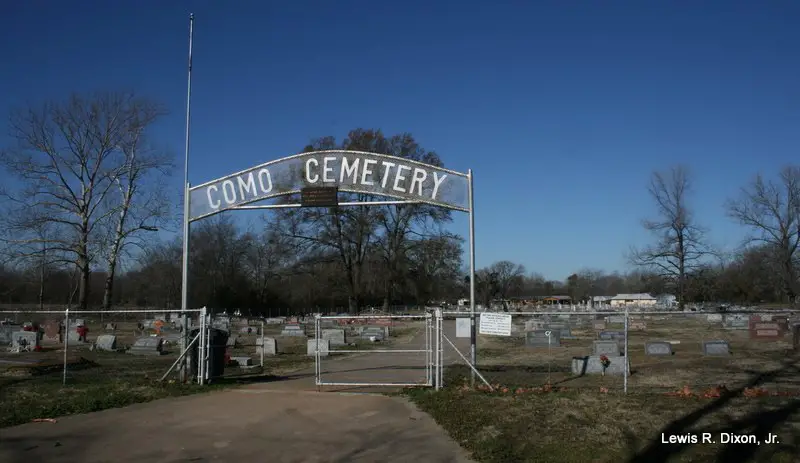 Como Cemetery 2013