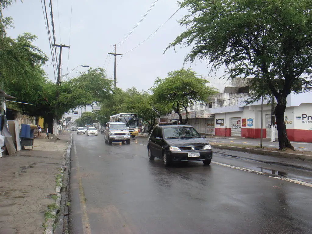Avenida Bernardo Vieira, Quintas 