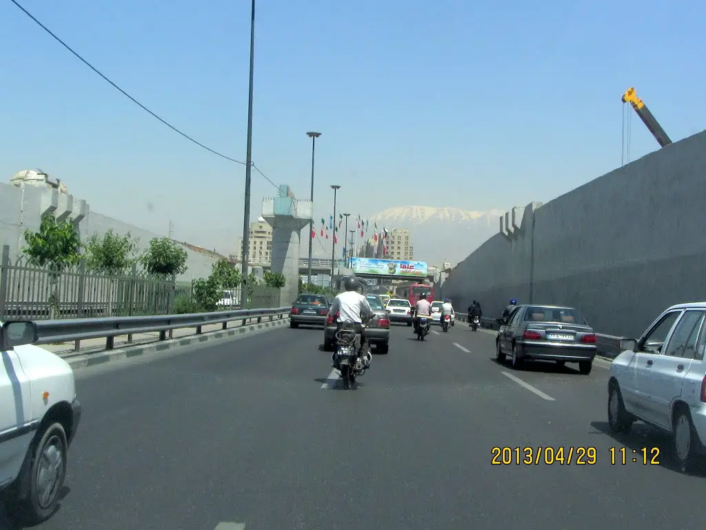   Tehran .Navab Hwy .****IMG_9698