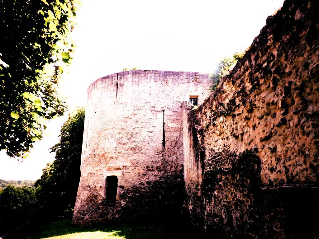 Coucy le chateau - Porte de Laon - France