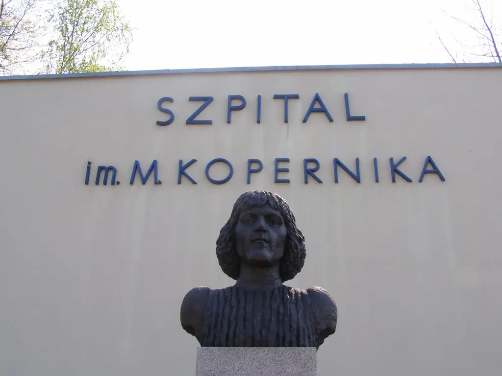 Szpital im. M. Kopernika (wejście) 
