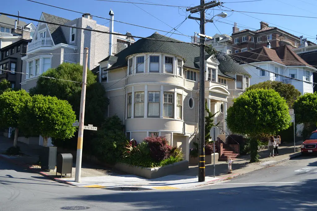 Mrs Doubtfire House 2640 Steiner Street San Francisco CA | Mapio.net