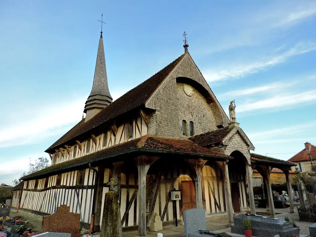 Série Eglises à pans de bois de Champagne: Eglise Saint Jacques et Saint Philippe de Lentilles, Aube